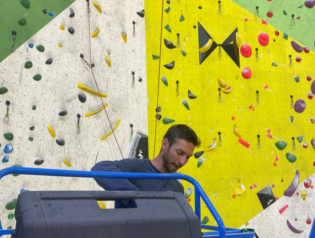 Valentin Ouvreur Usine Escalade